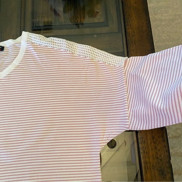 Piccadilly Canada Rose Pink Light Sweater size XS NWOT - Picture 14 of 14